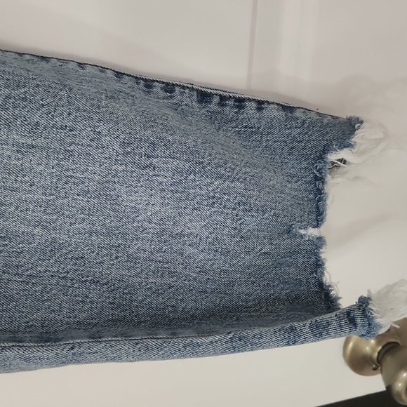 Daze Distressed jeans in great condition! - Picture 4 of 12